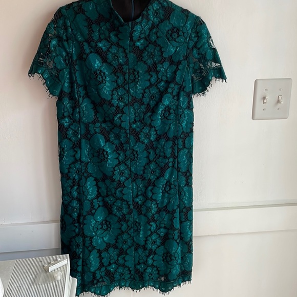 Betsey Johnson emerald lace dress - Picture 1 of 4
